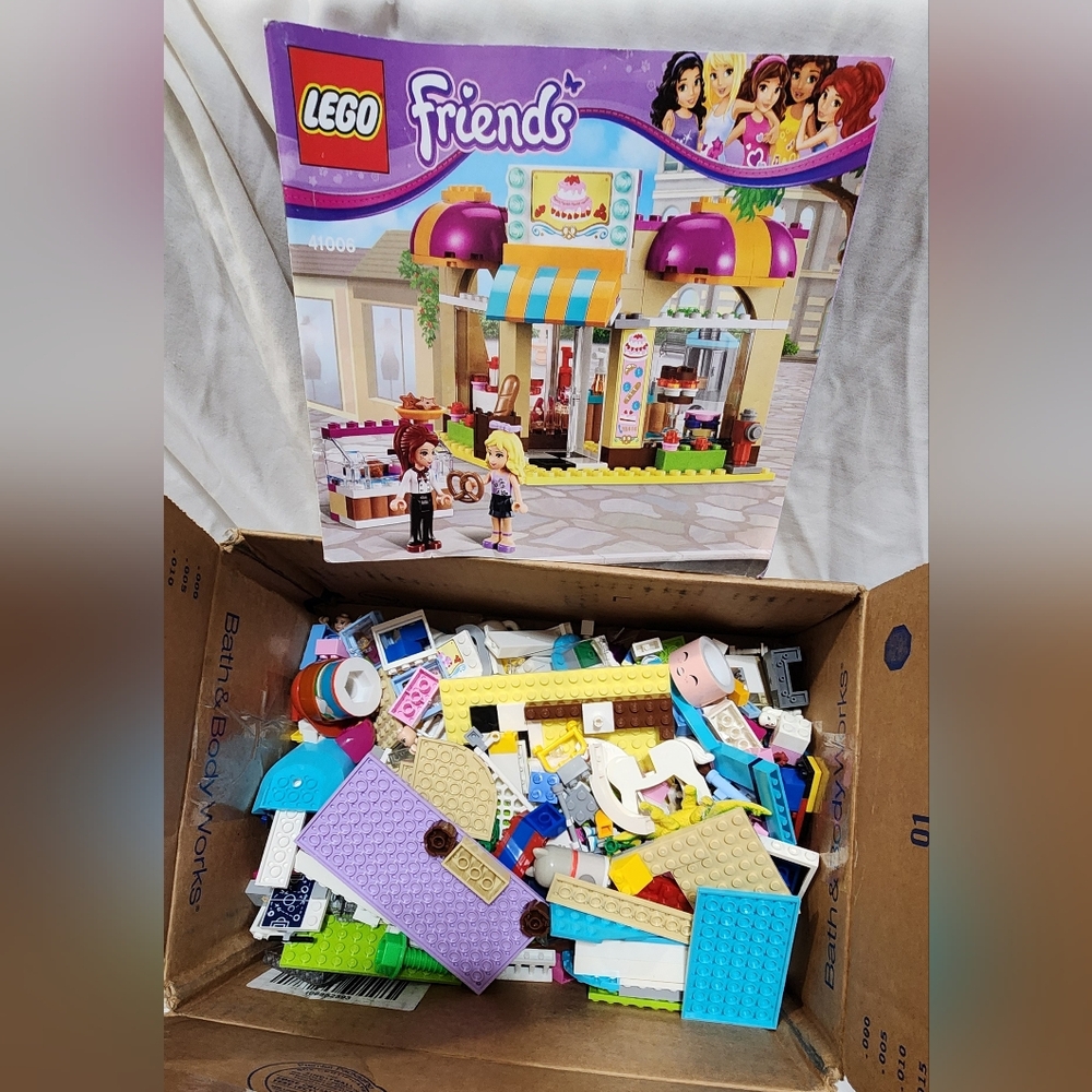 Lego Friends Pastel Mix - Purple, Teal & Yellow Pieces